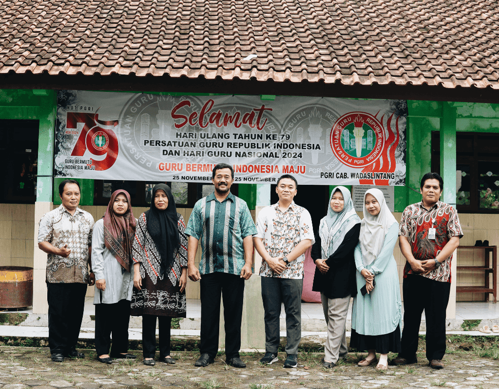 General Science Program hands-on science class